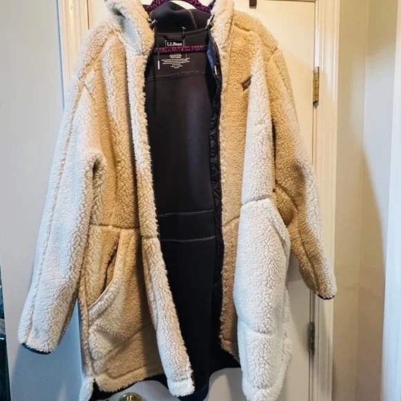 LL Bean Winter Coat 3x - Picture 3 of 5